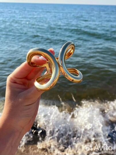 Браслет стиль Celine золотой крупный