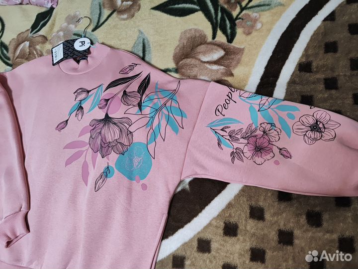 Свитшот женский новый 50 размер