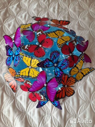 Светящийся букет из бабочек