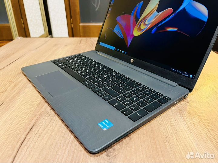 Как Новый Современный Ноутбук HP FHD IPS 15.6