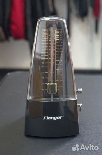 Flanger FM-02 — метроном механический