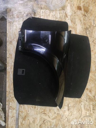 Крыло переднее правое Mercedes-Benz C-Класс