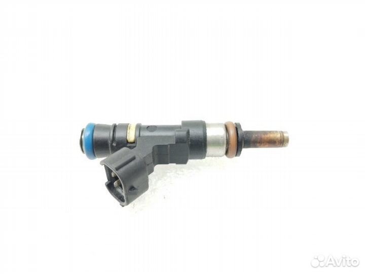 Форсунка топливная Mitsubishi Lancer 10 2.0 4B11