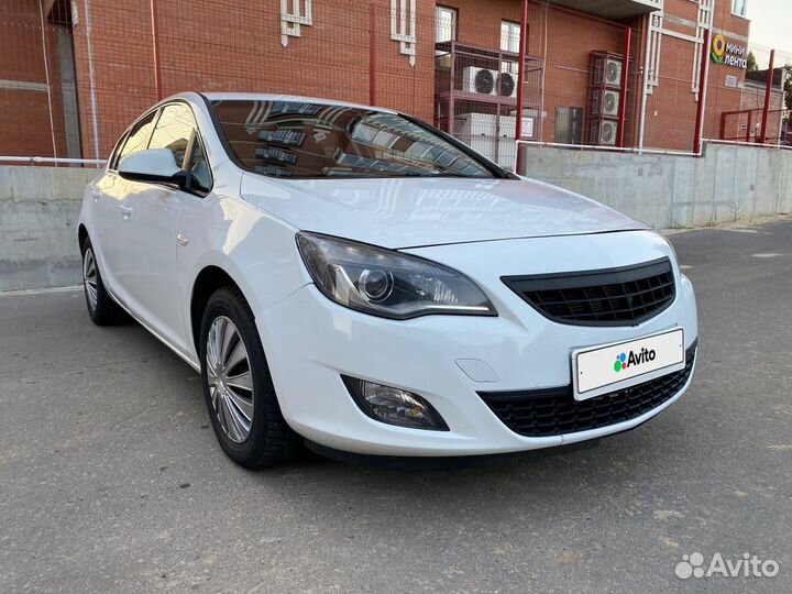 Opel Astra 1.4 МТ, 2010, 156 000 км