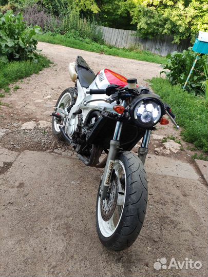 Yamaha fzr 400rr