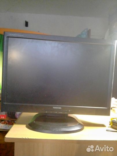 Монитор Тошиба