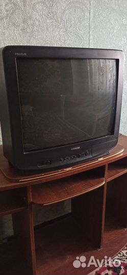 Телевизоры 3 шт