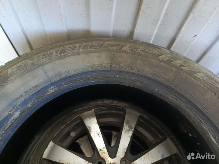 Bridgestone Dueler H/T 215/65 R16 98H