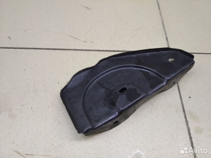 Кронштейн (сопут. товар) Pajero/Montero Sport (KH)