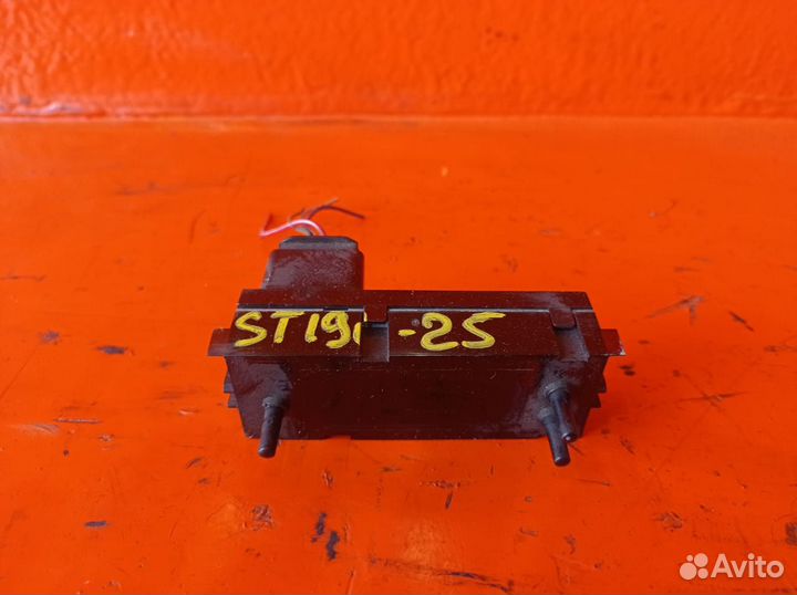 Часы салонные toyota carina E 1992-1997