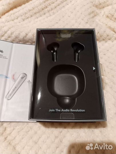 Коробка от Anker Soundcore Liberty Air 2 Pro