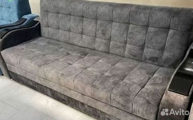 Прямой диван в наличии не б/у