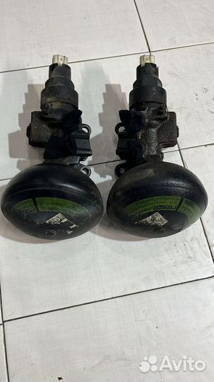 Гидроаккумулятор подвески toyota land cruiser 100