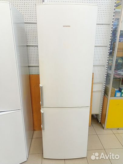 Холодильник siemens