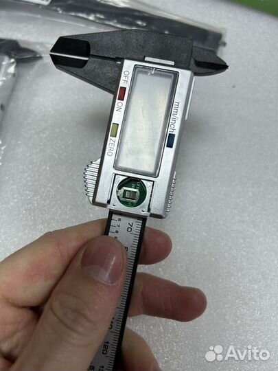 Штангенциркуль цифровой