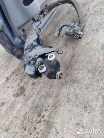 Дверь сдвижная правая Honda Odyssey Nord America