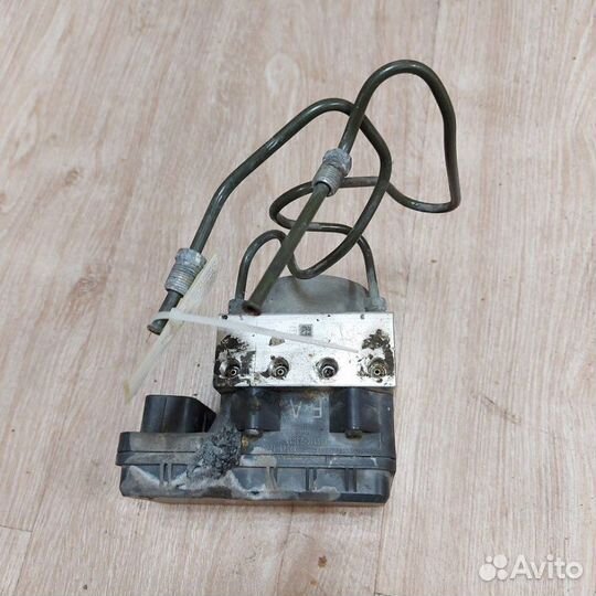 Блок управления абс Toyota Corolla 150 2006-2013