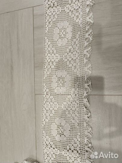 Кружево ручной работы, подзор