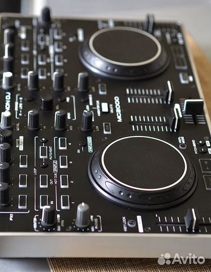 Dj контроллер Denon DN-MC2000