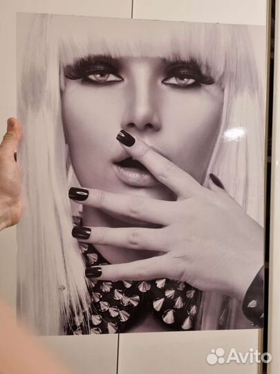 Картина постер девушка