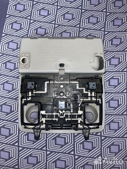 Плафон в салон автомобиля Kia Ceed