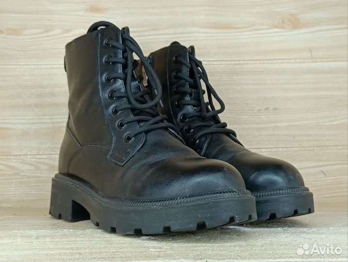 Размер 37. Kari, ботинки (зима)