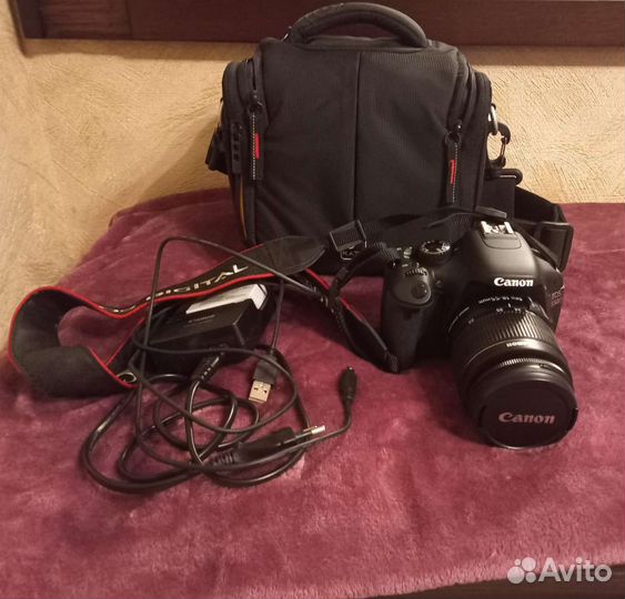 Зеркальный фотоаппарат Canon EOS 550 D