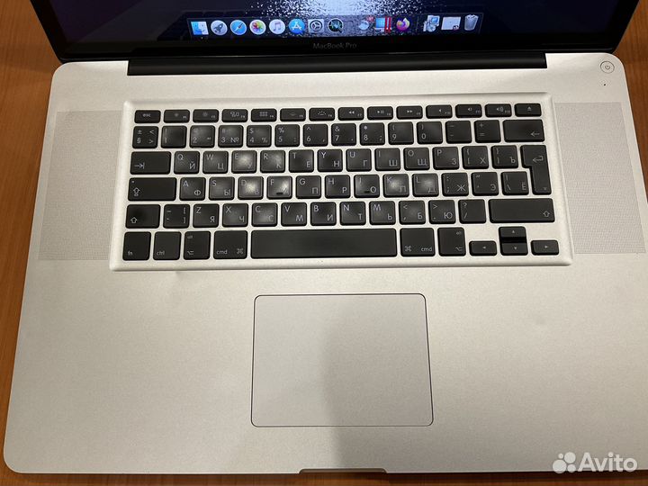 Apple MacBook Pro 17
