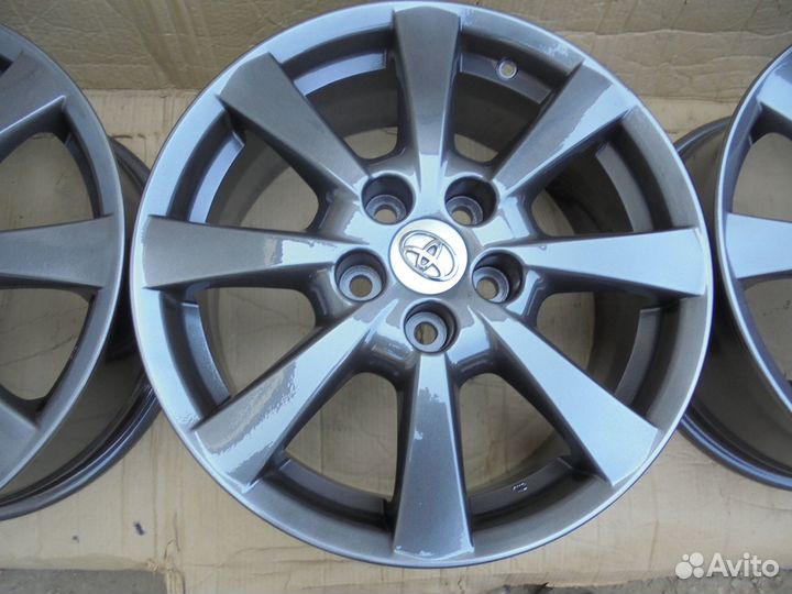 Оригинальные литые диски Toyota Avensis T27 7J R17