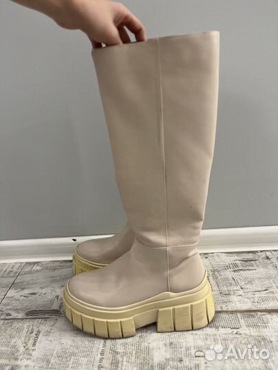 Женские Сапоги трубы 37