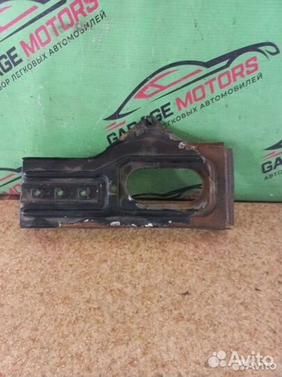 Подставка под аккумулятор Volkswagen Passat B5+