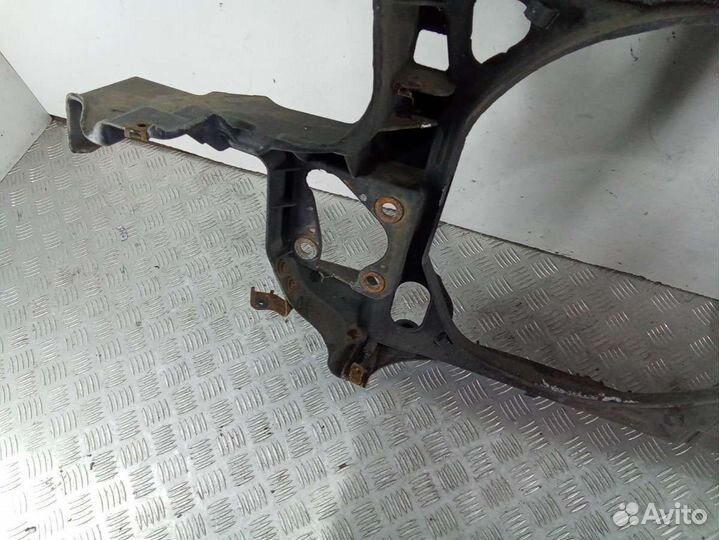 Б/У Б/У Панель передняя (телевизор) Возможна