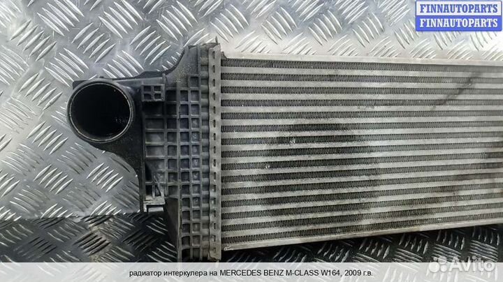 Интеркулер Mercedes-Benz ML (W164), 2009 3.0 Дизель