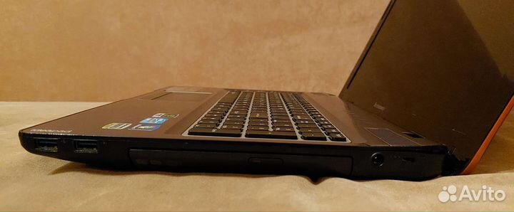 Lenovo IdeaPad Y570