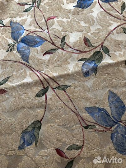 Шторы новые на шторной ленте