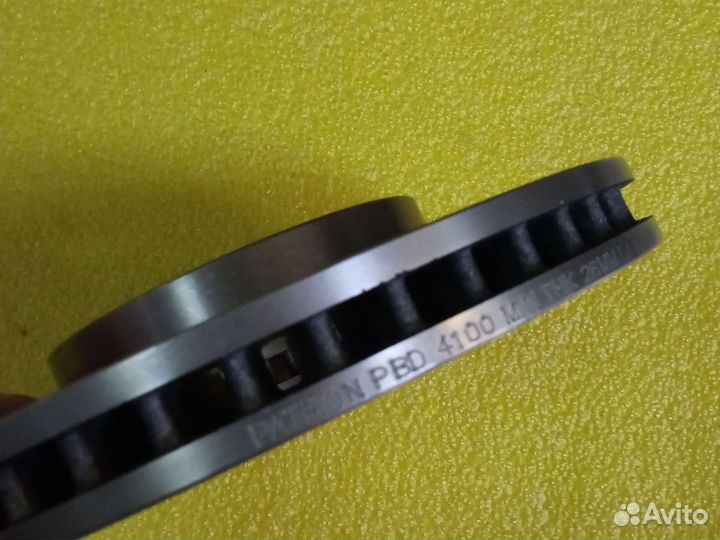 Тормозные диски передние toyota avensis T25