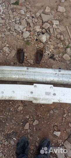 Усилитель заднего бампера toyota camry 40