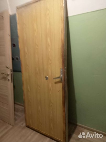 Дверь входная металлическая