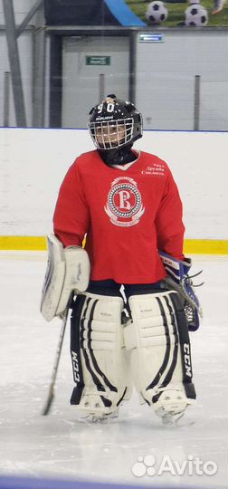 Вратарские щитки ccm, шлем ccm, нагрудник bauer
