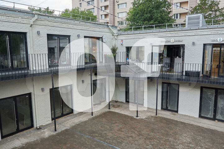 Продам здание, 1953 м²