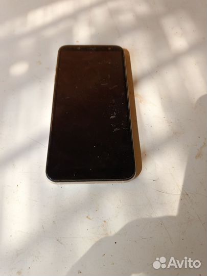 Samsung Galaxy A6, 3/32 ГБ