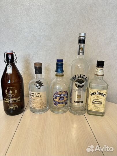 Бутылка из под виски и коньяка