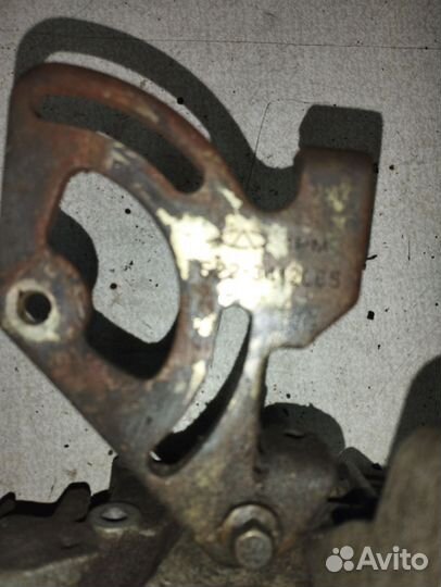 Кронштейн насоса гур Chery Indis S18D 1.3 Чери