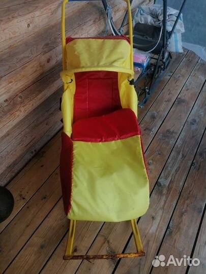 Детские зимние санки с колесиками