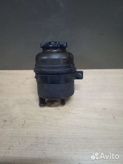 Бачок гур bmw 5 E34 бмв 5 E34