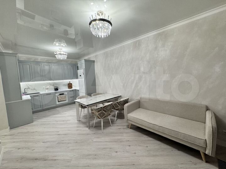 4-к. квартира, 80 м², 4/20 эт.