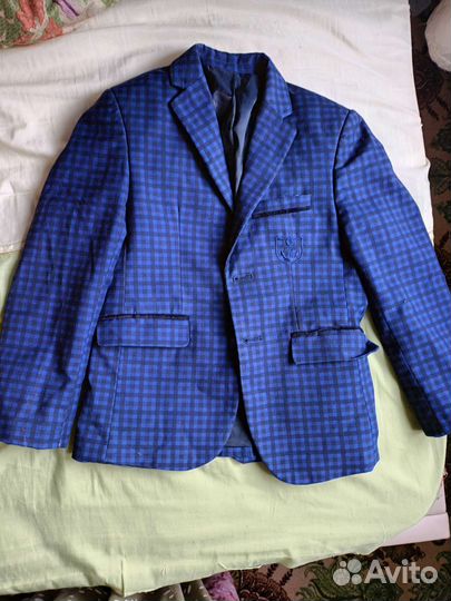 Костюм для 7 летний мальчика хорошом состояние