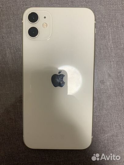 Телефон iPhone 11 White 64gb