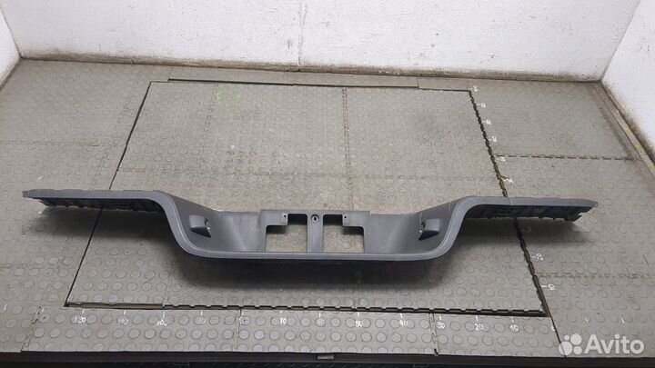 Молдинг бампера Toyota Tundra, 2011