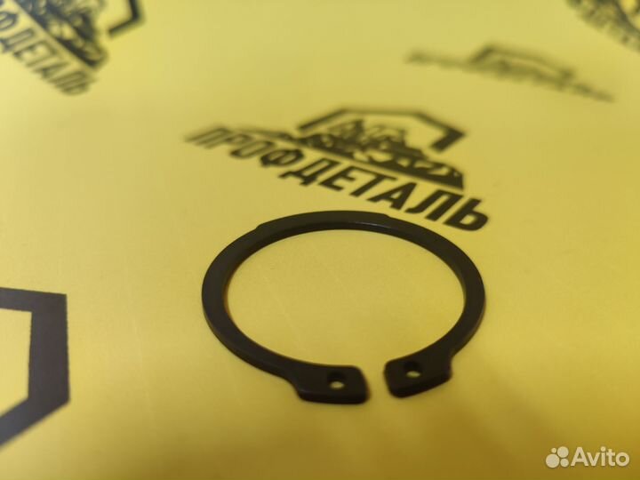 89918.7 Стопорное кольцо полуоси экскаватор